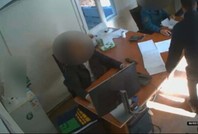 Gümrük operasyonunda 25 gözaltı: Aralarında kamu görevlileri de var