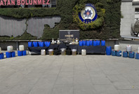 Emniyet'ten 1.3 tonluk uyuşturucu sergisi