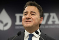 Babacan: İnsanların aklıyla alay etmeyin, doğruları söyleyin