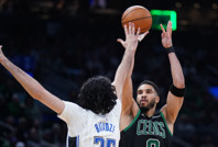 NBA play-off yarı finaline kalan 2 takım belli oldu