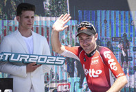 60. Cumhurbaşkanlığı Bisiklet Turu Selçuk-Çeşme etabını Elia Viviani kazandı