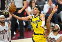 Pacers, Cavaliers'ı son saniye üçlüğüyle devirdi