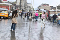 İstanbul’da hava sertleşti: Bir günde 10 derece düştü
