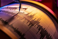 Bingöl'deki depremle ilgili Naci Görür'den açıklama