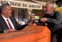 Traktör başında isyan etti: Adamlar uyanık