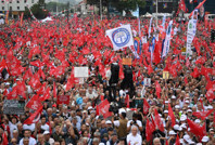 Yasaklara rağmen on binler Bursa mitingindeydi