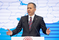 Bilançoyu Yerlikaya açıkladı: Toplam 16 milyar TL'ye el konuldu