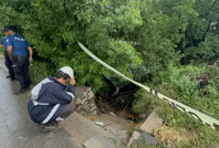 Sağanak vurdu, ev çöktü: Yaralılar var