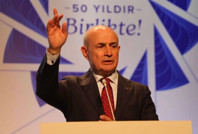 Tutuklanan başkandan ilk mesaj: ‘Başımı eğmedim, eğmeyeceğim!'