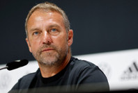 Hansi Flick'ten Messi sorusuna sözleşme yanıtı: Onun 2028'de, benim 2027'de...