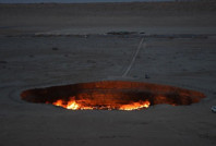 50 yıldır yanan 'Cehennem Kapısı' kapanmaya başladı