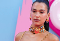 Dua Lipa 'Menajerini kovdu' haberini yalanladı