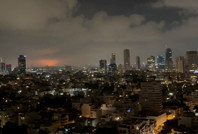 Tel Aviv’de büyükelçiliğe el bombalı saldırı