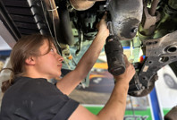 Kalfa oldu, tek başına motor tamir ediyor: Kadın müşterilerin sayısı arttı