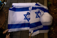 Mahkemeden karar: İsrail bayrakları kaldırılacak