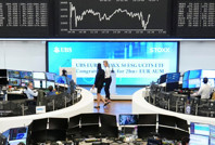 Savunma şirketlerinde NATO rallisi