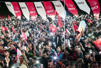 CHP'den ilk tepkiler: 'Parti büyüğüne' mesaj veren de var, TV'lere şart koşan da