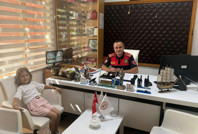 5 yaşındaki Aslı köyünü faciadan kurtardı