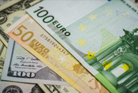 Euro 47 lirayı aştı, dolar 40 liraya yaklaşıyor
