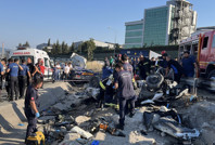 Kocaeli’de iki otomobil ve TIR çarpıştı: 5 ölü, 1 yaralı