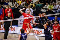 Efeler, ABD'ye direnemedi