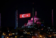 Ülke genelindeki camilerde sela okundu