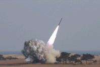 Hindistan, iki füze fırlattı