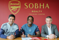 Arsenal, Madueke'yi resmen açıkladı