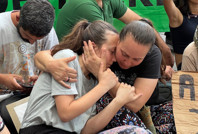 Meclis önünde zeytinlik nöbeti: Kurtulmuş'la görüşene dek gitmiyoruz