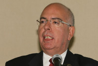 Süreyya Serdengeçti hayatını kaybetti