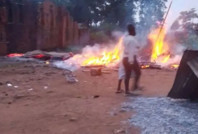 Palalarla kiliseye saldırdılar: Çok sayıda ölü var