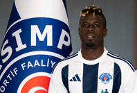 Kasımpaşa, Pepe'yi renklerine bağladı