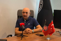 Süleyman Hurma: 'Türk futbolu uçurumdan atılmış halde'