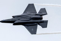 F-35'ler acil iniş yaptı