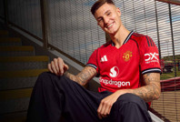 Benjamin Sesko resmen Manchester United'da