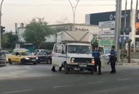 Baba, oğullarının bulunduğu aracı takip edip tüfekle ateş açtı