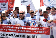 Memur zam teklifine sendikalardan tepki