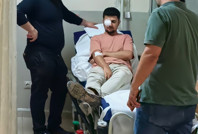 Ahşaptan fırlayan çivi gözüne saplandı