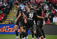 Beşiktaş'ta antrenman tadında maç