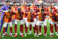 Galatasaray'da 3 ayrılık: Savunma hattında yaprak dökümü geliyor