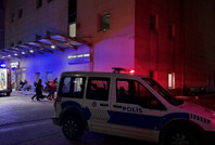 Boşanma aşamasındaki eşini vurdu