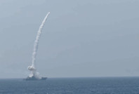 Rus donanmasından gövde gösterisi: Füze fırlattılar