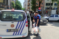 Vatandaşın duygularıyla oynadı, taksi beklerken yakalandı