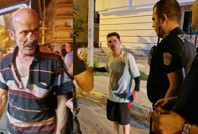 Bir garip kavga: 'Bana vur' dedim bağırınca ben vurdum