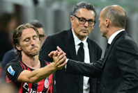 Milan ilk haftada kabusu yaşadı