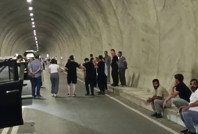 Uluslararası yol, saatlerce kapalı kaldı