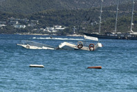 Bodrum'da 10 metrelik ahşap tekne battı