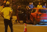 Ortalık bir anda savaş alanına döndü: Silahlar ateşlendi, ölü ve yaralılar var