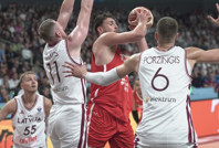 12 Dev Adam, EuroBasket 2025'e süper başladı: Ev sahibi Letonya'yı dağıttık