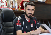 Valon Ethemi resmen Sivasspor’da